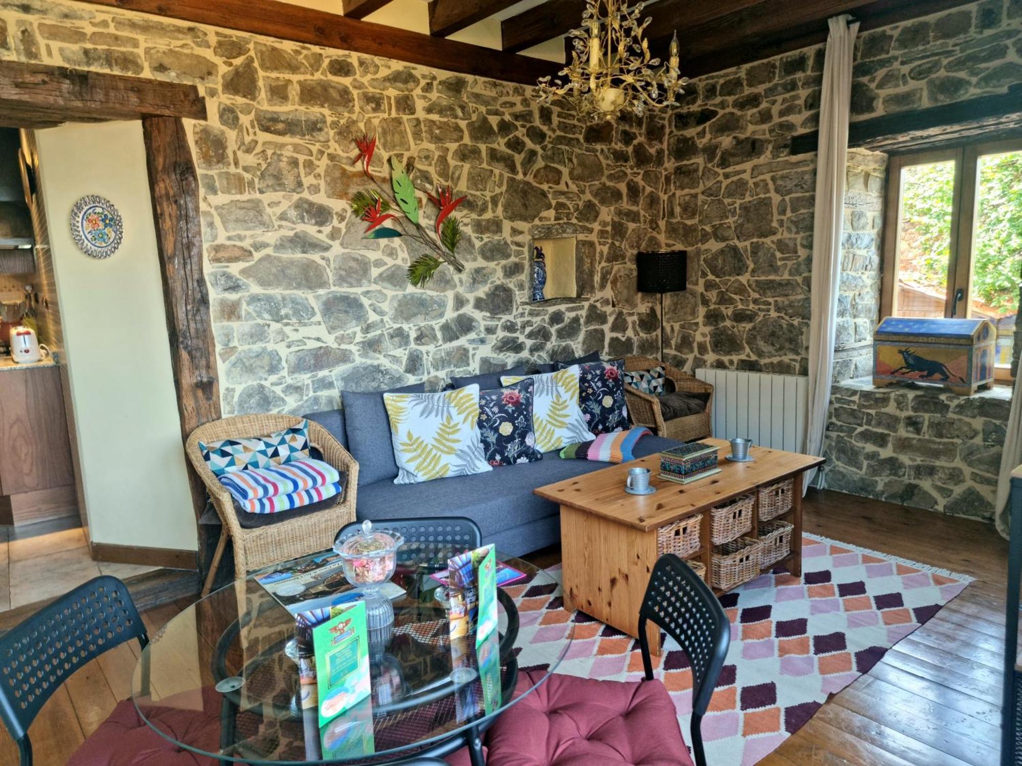 La Casa De Las Chimeneas Tudes Esterno foto